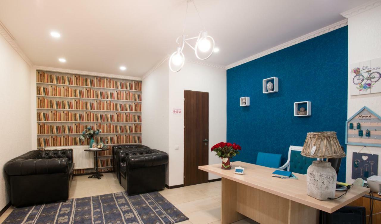 Accent Hotel Тбилиси Екстериор снимка